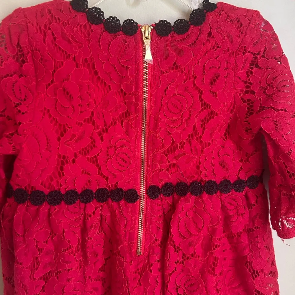 Kate Spade 6X red lace dress w/bell sleeves. Black lace accents. Flamenco style